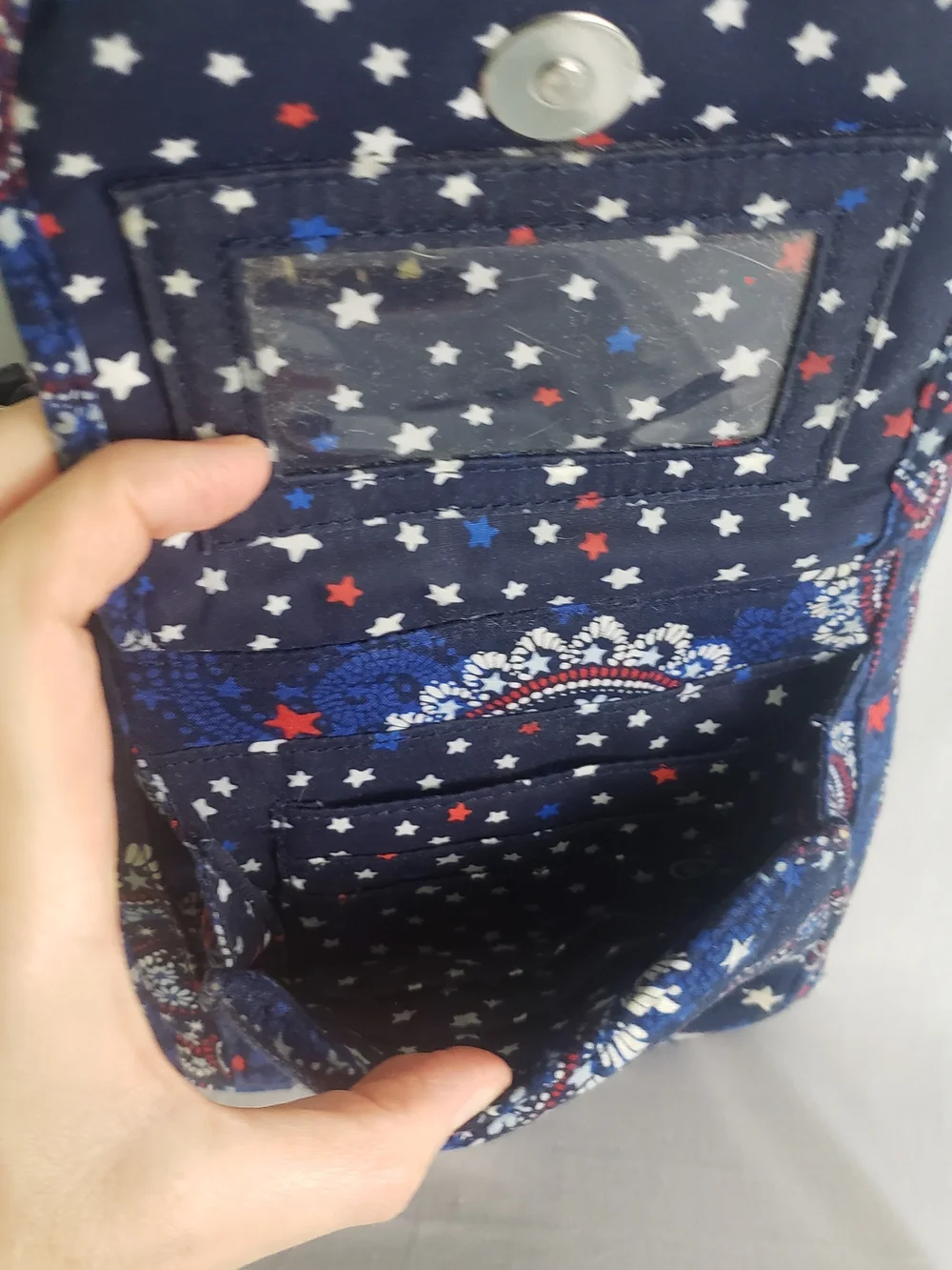 Vera Bradley Cross Body Adj. Strap Multiple Pockets Card Holders